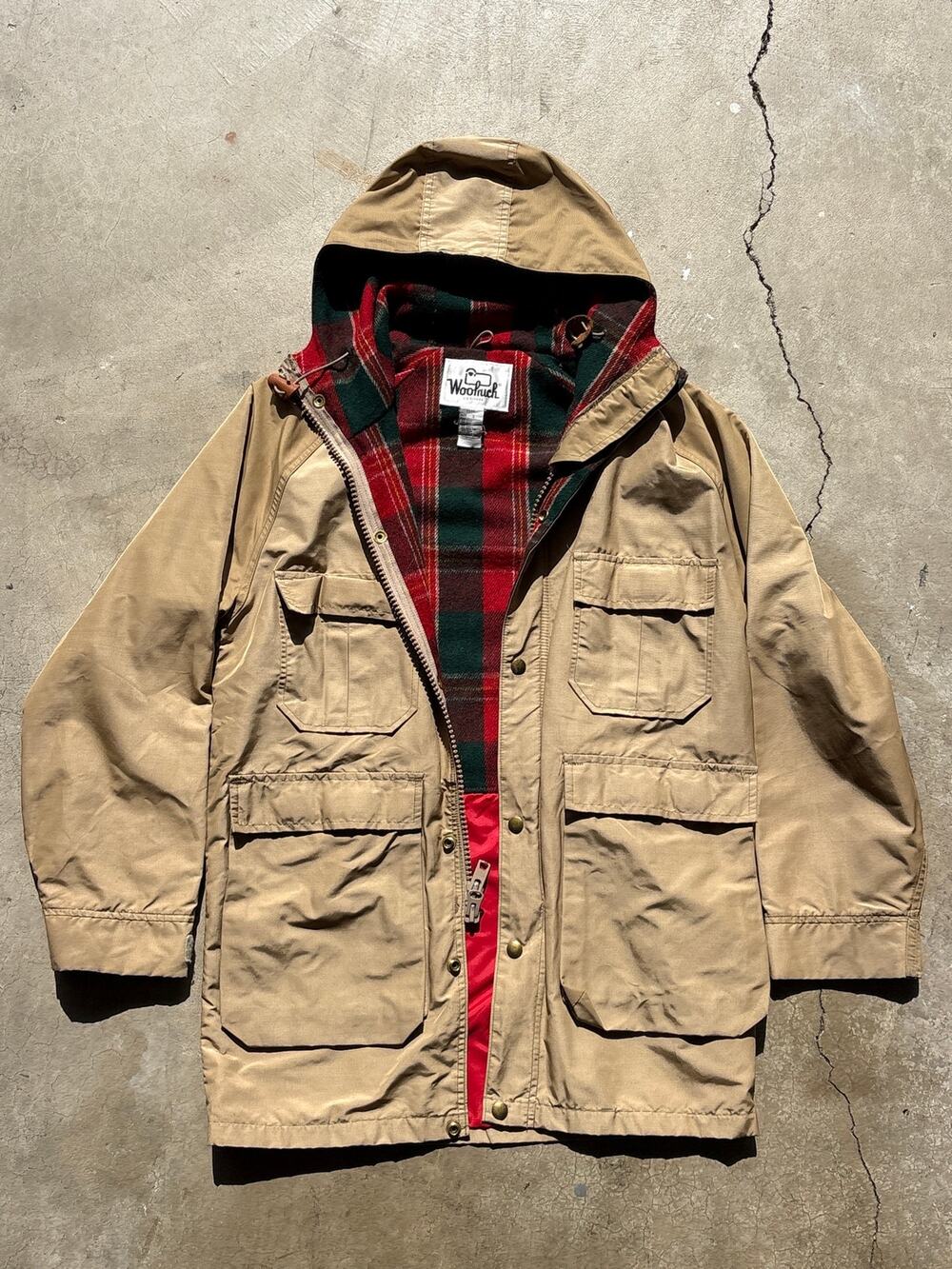 Vtg 70s/80s Woolrich Nylon blend hooded parka chore jacket wool plaid lined S